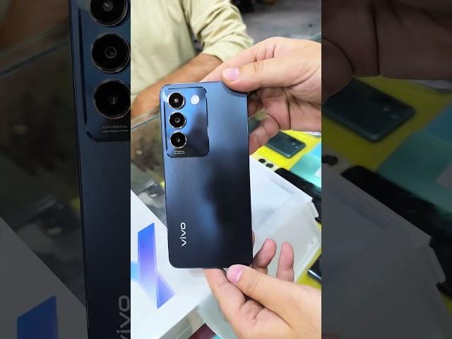 Vivo Y100 Unboxing