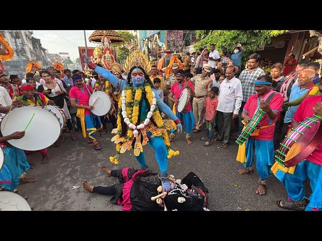 Old City Bonalu | Angry Kalika Dance at Lal Darwaza Bonalu | Kali Mata Dance | Bonalu 2024 Hyderabad