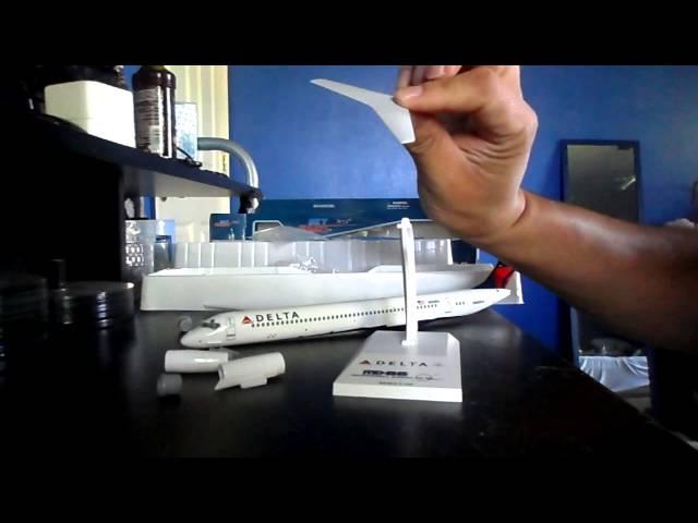 Skymarks Delta MD 88 (unboxing)