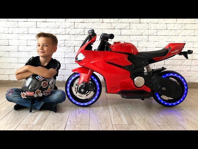 Mark bought a New Mini bike. Unboxing and Assembling Mini Moto.