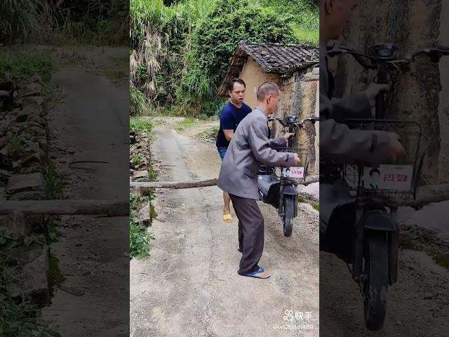 Hilarious #viral #shorts featuring side-splitting funny clips for non-stop laughter. #shortsvideo