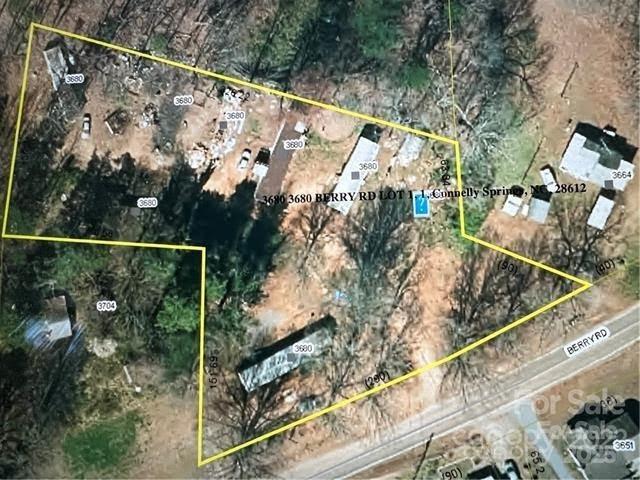 Residential for sale - 3680 Berry Road, Connelly Springs, NC 28612