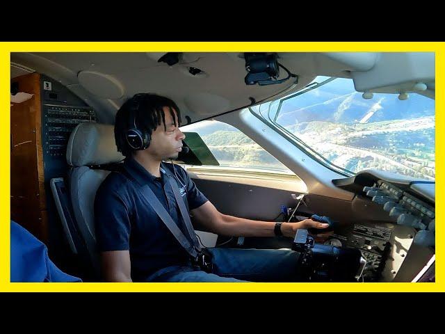 Challenger 300 | SNA to VNY With ATC Audio Uncut