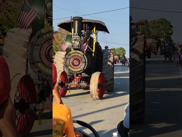 Frick Steam engine in parade #steam #whistle #parade #tractor #steamengine #engine