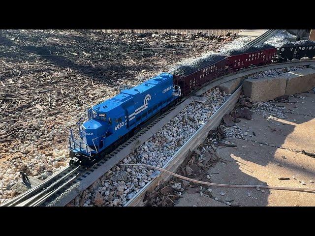 THE LIONEL CONRAIL LEGACY SD38 #6953