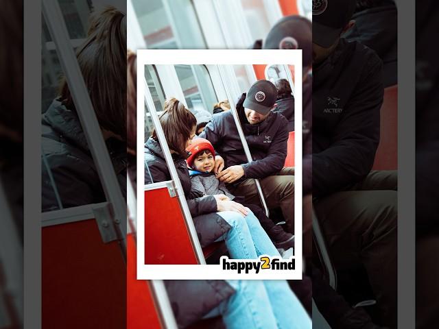 A forever lasting memory #streetphotography #candidphoto #subwayart #happiness #happy2find