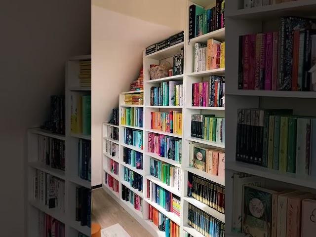 Book shelf tour 