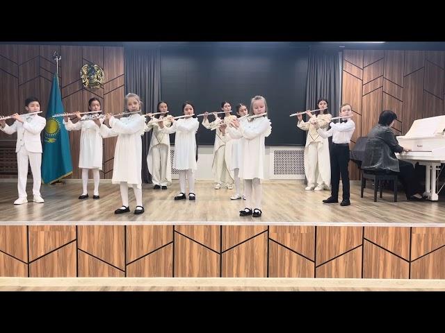 Ансамбль флейтистов КГП Гимназия 83 г.Алматы