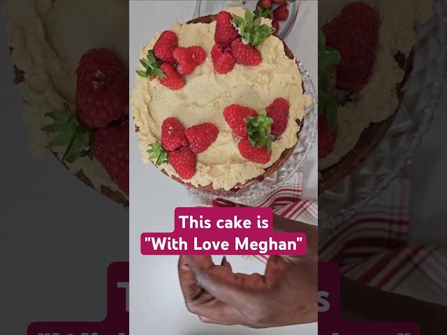 The's amazing secret behind this moist lemon and honey cake