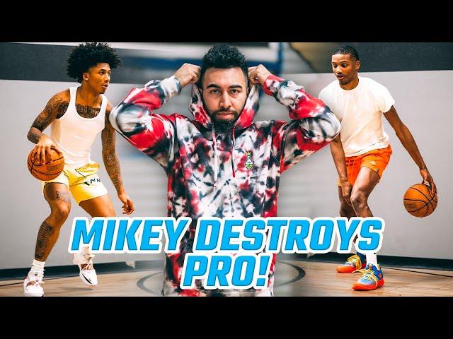 Mikey Williams DESTROYS Pro Player In His Workout! | Ryan Razooky