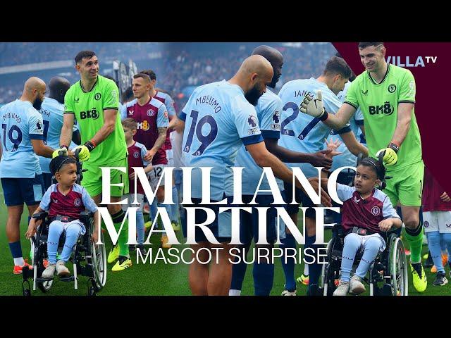 MASCOT SURPRISE | Emiliano Martínez surprises young fan Ibrahim