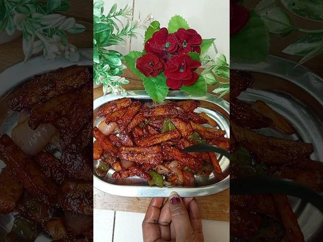 CHILLI POTATO. #Meena'skitchen