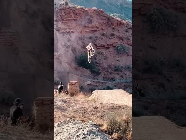 #s23mr #bike #mountainbike #redbullrampage