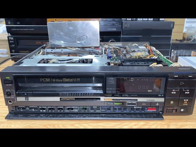 Sony PCM-HF10 Digital Audio Betamax VCR