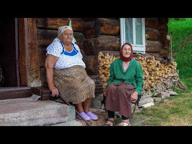 Heart of the Village: Happy Old Ukrainian Grandmothers and 3 Hours of Rural Life