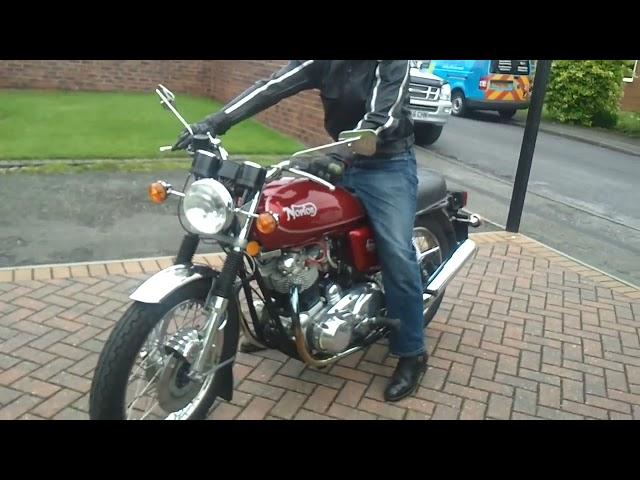 Norton Commando 850 ELectric Start HD