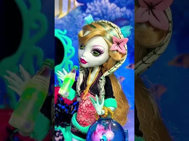 You look so different  Lagoona Blue Monster High G3