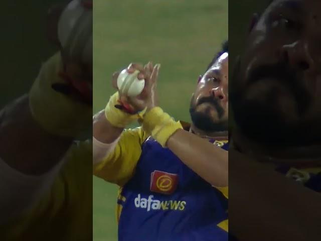 Dilshan misses, Sreesanth hits 