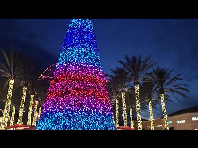 Christmas Lights And Shopping At Irvine Spectrum Center At Night (Irvine, CA)