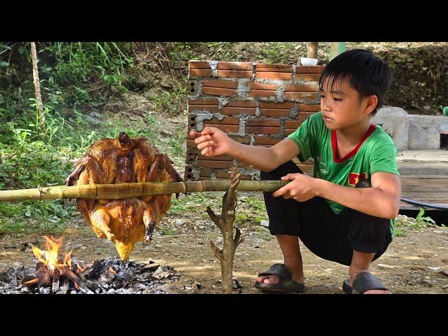 Poor boy - Chops bamboo to build a kitchen - Cooks dishes from self-raised ducks