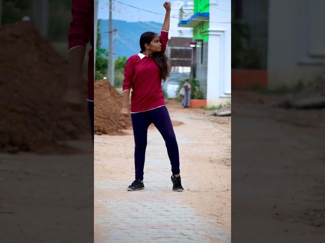 patak patak dance short | by nk iniya #dance #ashortaday #patakpatak @nklittledance