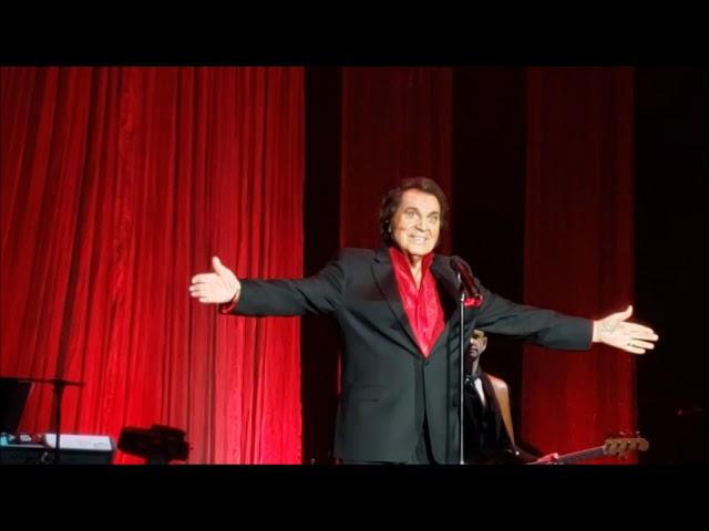 Amazing 86 Year Old ENGELBERT HUMPERDINK Concert! Clearwater Florida 12-12 -2022