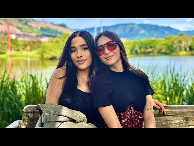 Girlfriend date with best friend at Medellin Amusement Park