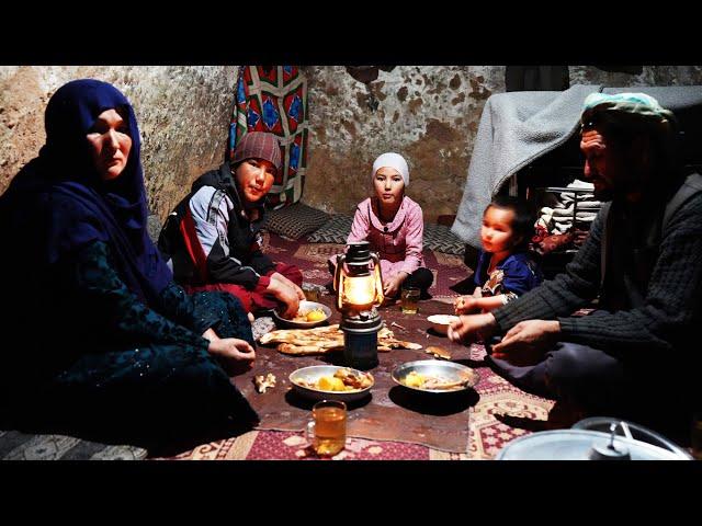 Hard Life in the Cave Without Basic Facilities | Village life of Afghanistan