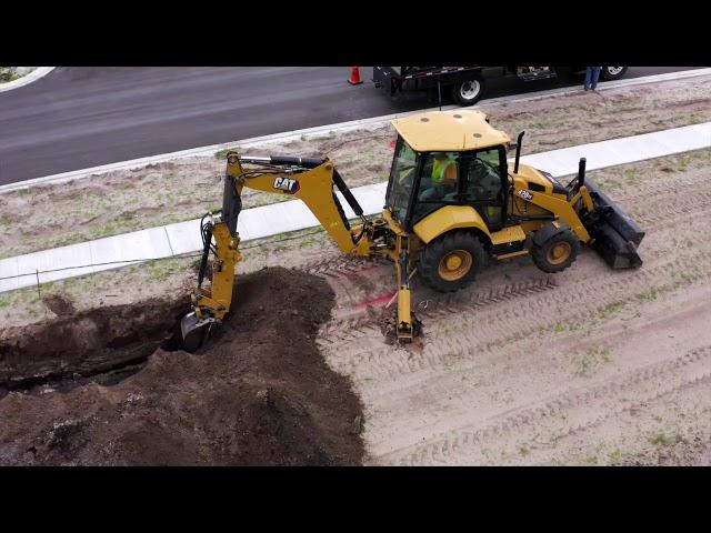 Cat® 420 XE Backhoe Loader Overview (North America)