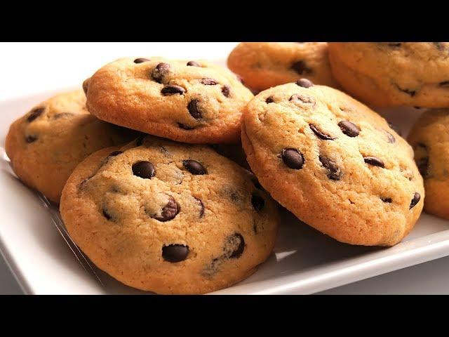 Cookies with Chocolate Chips - Chocolate Chip Cookies