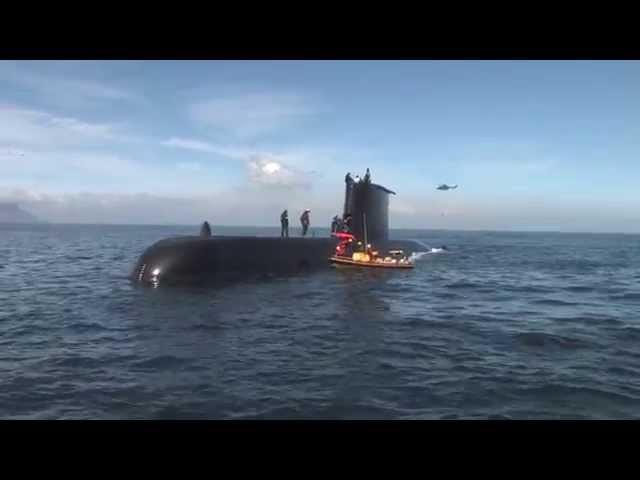 NSRI exercise with a submarine and Lynx helicopter