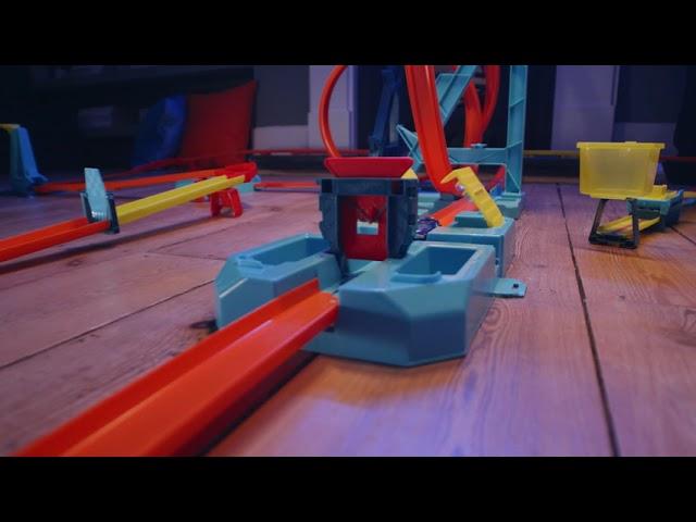 Hot Wheels® Track Builder - The Build