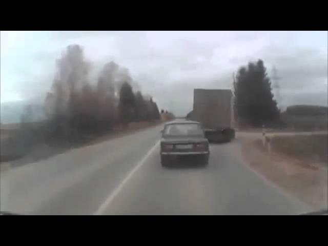 Podwójne wyprzedzanie po rosyjsku   Double overtake in Russia