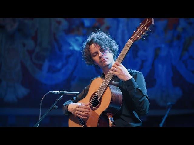 ALI ARANGO plays Guajiras by Paco de Lucía