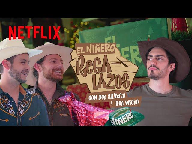 El Niñero: Temporada 2 | Don Silverio y Don Wicho no saben envolver regalos | Netflix