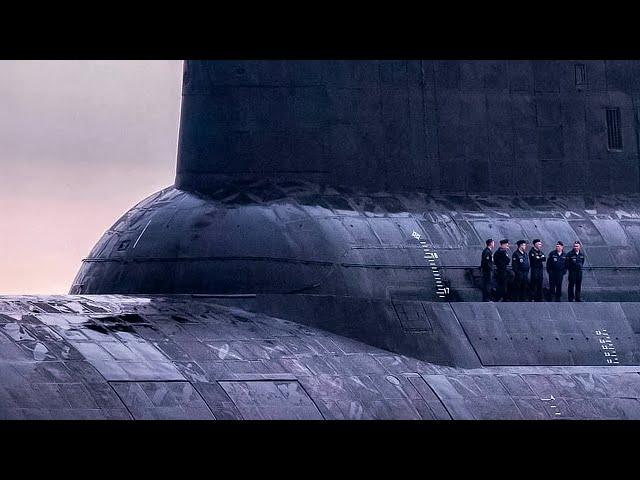 Porque o maior SUBMARINO do mundo não era grande o SUFICIENTE