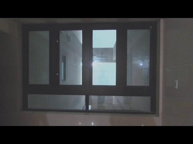 【水電搞什麼~!!】自然排煙窗之動作測試。究竟是什麼東西掉了下來在02：24秒的時候！