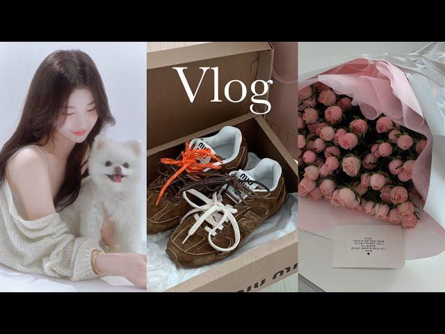 vlog 5시간 웨이팅 성공ㅣ산청숯불가든, 미우미우X뉴발란스 530, miumiu, 성수 프렌즈앤야드, 첫 차 캐스퍼 출고, 생레몬하이볼, 미호 스튜디오, 신당 베이글