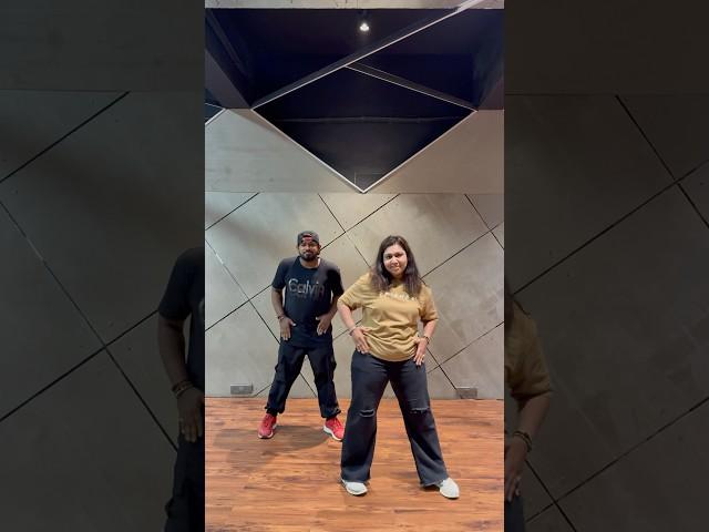 Ek main aur Ek tu hai #junoon #yt #dance #trending #hooksteps #newsong #remix #dance #fyp #jacquelin