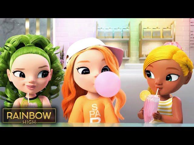 Meet the Little Sisters ‍️ | Rainbow High