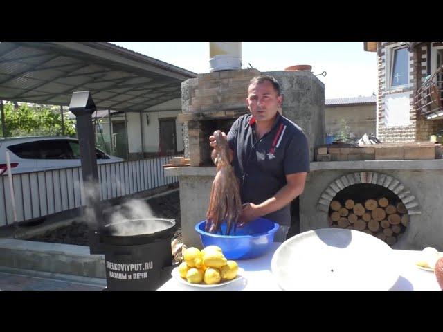 Octopus in wine Caucasus style. ENG SUB.