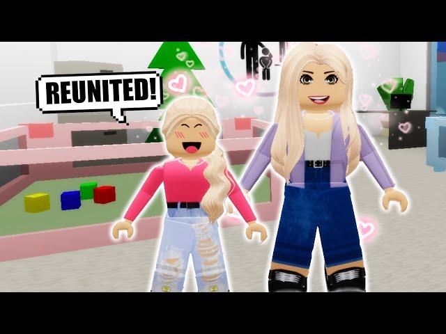 I ADOPTED MY OWN DAUGHTER!! **BROOKHAVEN ROLEPLAY** | JKREW GAMING