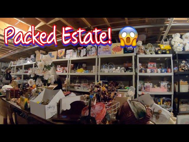 I LOVE A GOOD HOARD! ESTATE SALE Shop With Me + Haul