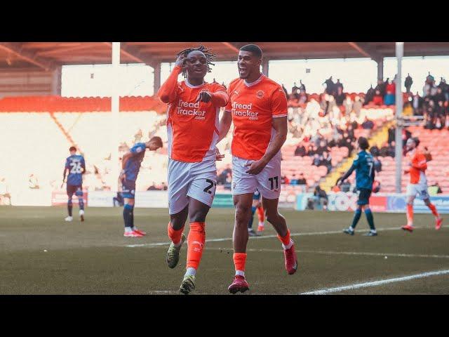 Highlights | Blackpool v Crawley Town