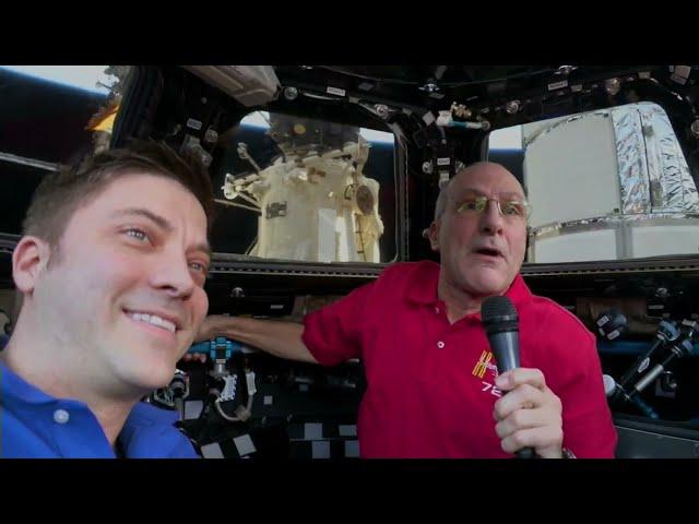 Chatting with The International Space Station - Smarter Every Day 303