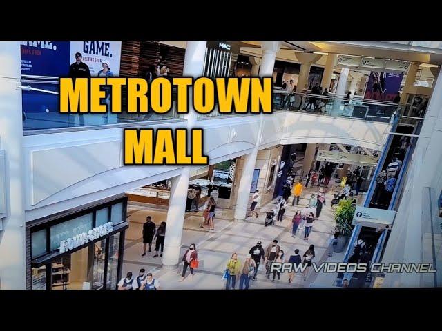 EXPLORING METROTOWN - THE BIGGEST AND POPULAR MALL IN VANCOUVER 