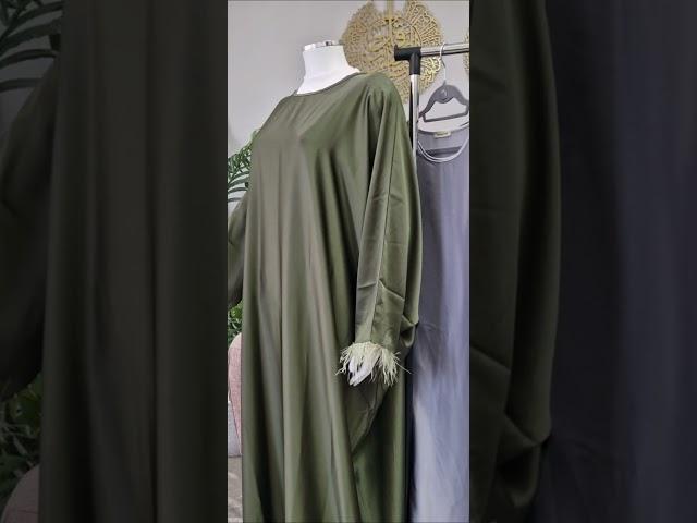 Elegant feather abaya for modern modest fashion #themodestcollection