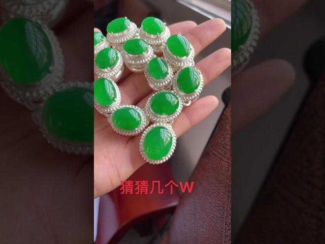 翡翠 翡翠戒指 翡翠吊坠 翡翠项链