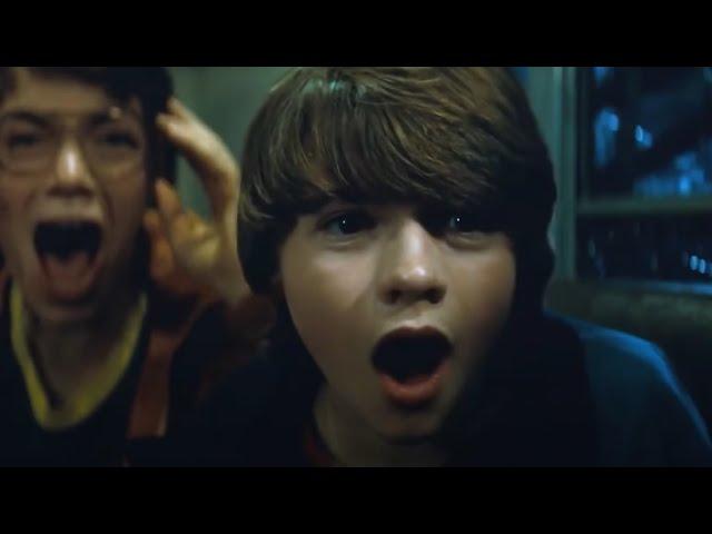 Super 8: The bus attack