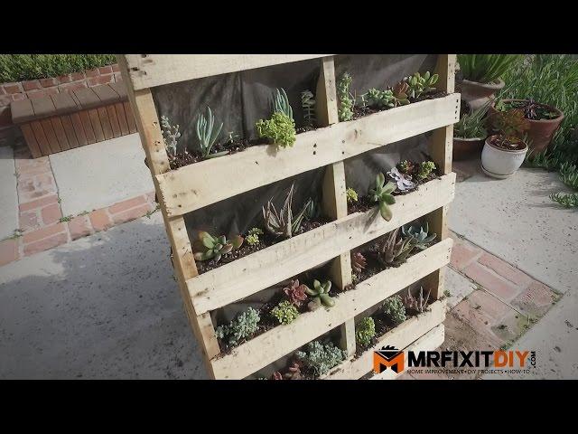 DIY Pallet Vertical Garden